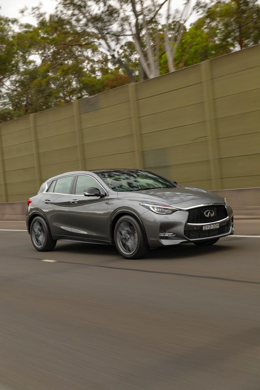  Infiniti Q30S 2.0t 2018 года  (AU) (фото 3 из 37)